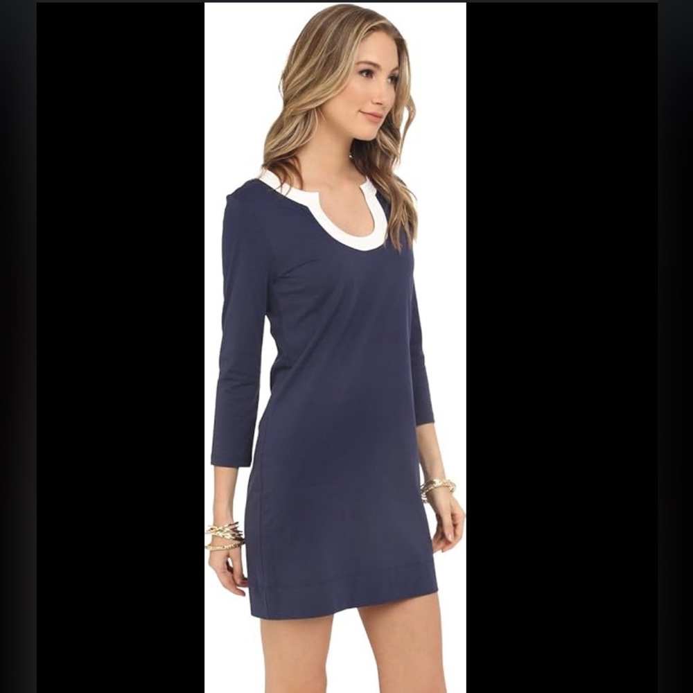 Navy Blue Lilly Pulitzer Dress with sleeves